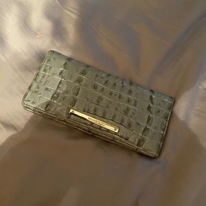 Brahmin Wallet